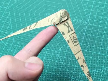 一张纸折成平衡鸟,多少人的儿时记忆#手工