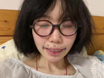 聊聊直角埋钉! 回复 @Rriiouo的评论 感谢宝宝送出的素材!!
#穿孔#杭州穿孔#穿孔师#手穿#直角埋钉