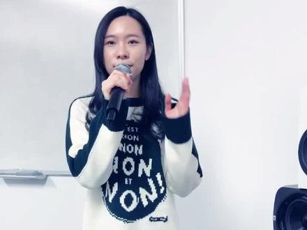 很多朋友问左手指月如何唱?我就讲一下如何找这首歌位置吧,叮嘱大家,没有基础或超出你目前音域不要练,会损伤声带,点击下方“完整版”标签看全部