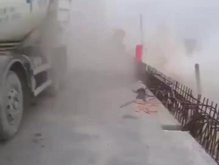 #安全第一 #月港大桥
💥安全防线绝不能松!