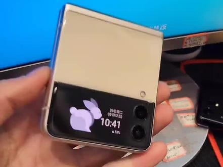 #手机技巧 很多小伙伴问三星折叠分屏怎么用,今天他来了#三星zflip3 #三星fold3