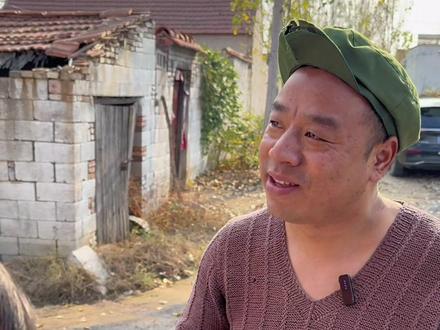 小蒜很正派,大蒜很无奈#搞笑 #万万没想到 #一定要看到最后