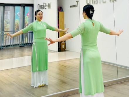 仪态舞《谪仙》完整版教学分解#形体古典舞 #形体古典仪态舞 #形体柔软手姿舞 #仙气古风舞蹈推荐 #形体优雅仪态