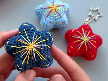 适合新手的星星烟花挂件🎆钩织视频教程 基础针法超简单 毛线@苏苏姐家官方旗舰店 四股51正红 72空蓝 44藏青色#勾针毛线编织教程 #勾针#爱生活爱编织 #钩织 #毛线手工