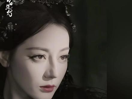 宣发到位、热度屠榜!迪丽热巴《白日提灯》未播先火,春天来了 #迪丽热巴 #白日提灯