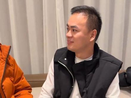 作为一个爱跑的人,去封丘打探一下还是有必要的。希望早日喝上李洪涛和希希的喜酒。@李洪涛