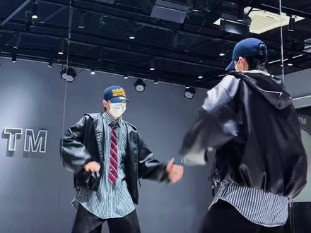 张桂源进行曲分解来啦 #张桂源进行曲 #张桂源 #青年创作者成长计划 #大鱼的分解教学系列 #抖音年味舞蹈大赏