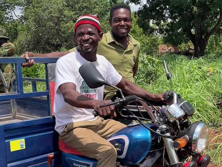 中国三蹦子🛺竟然都火到非洲啦 #非洲生活