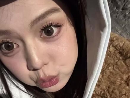 豆包就是够意思,所有人都要过圣诞#豆包ai #我将给所有人带上圣诞帽