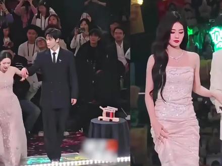 事故一个赛一个离谱,洋相一个比一个丢人,《星光大赏》全是乐子#星光大赏 #明星