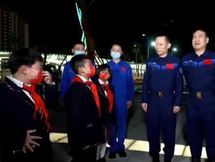 一个双非本科出身的青年逆袭成为航天员