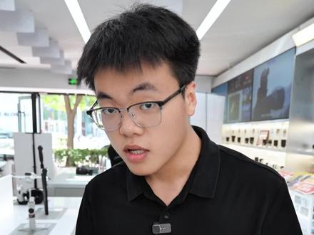 影石Luna真的要开售啦! 别再问影石Luna的上市时间or有没有现货啦,再犹豫的话,恐怕连预定名额都得靠抢咯~#影石 #影石insta360 #Luna #影石Luna #李现影石