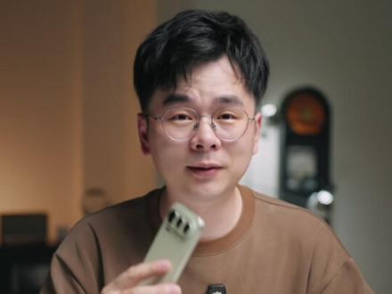 荣耀600 Pro:正面满分,续航有料,还有...#荣耀600#4k闪光微单Live#一键刷新高光时刻