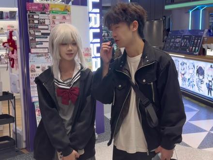 上一个人推荐一首歌给下一个人#抽象 #漫展 #ooc致歉 #街头采访