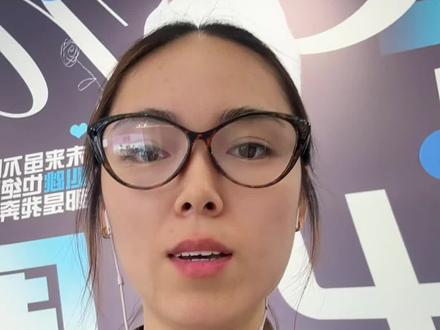 见笑了确定一次都没有看过,能不能分享一下你们看演唱会的图片让我看看#演唱会现场 #周传雄 #周传雄念念不忘巡回演唱会 #周传雄青花传情巡回演唱会 #演唱会