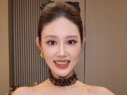 生腌虎虾就得吃巨型的才过瘾! #美食 #海鲜 #生腌海鲜 #生呛黑虎虾 #年夜饭菜单提前曝光了