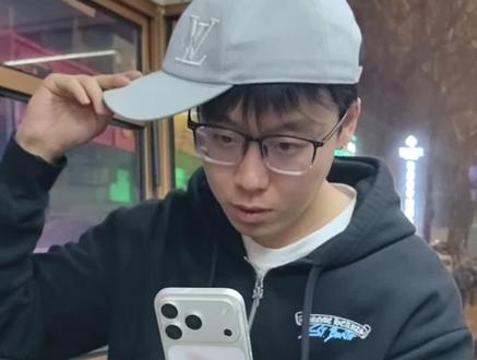 二号烧烤偶遇陈泽大帅哥@陈泽- #陈泽 #二号烧烤 #陈泽二创大赛