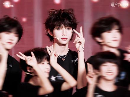 橹穆间暗戳戳的隔空回应 比我们想的都要早 更肆意 #橹穆