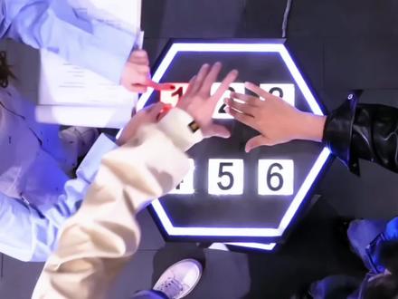 很想大肆称赞你的人格魅力 但相比之下我更心疼你的后撤让步#薛之谦 #小孩与我