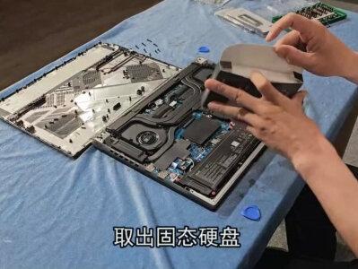 将华硕枪神7内存扩展到64G,增加一块三星2T固态硬盘,让笔记本满血运行,爽歪歪!