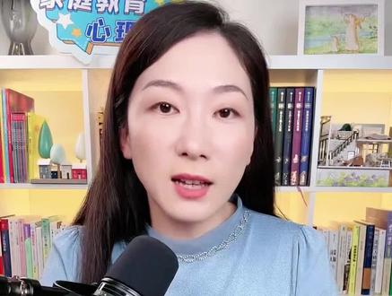 孩子爱吃醋是天性。每周一、三、五上午8点直播,育儿路上有难题,就找沈老师帮帮忙#沈玉英老师的育儿经