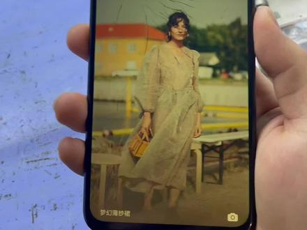 荣耀8x更换屏幕教程