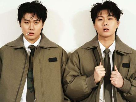 依旧不让双高错过任何一个梗
#双高胎 #抽象 #高超高越 #神圣