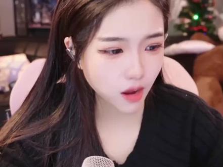 思琪直播回应关于新歌版权.原创.切片不实内容。之前麦克风的切片我错误解读了,和大家说声抱歉,以后我一定注意,眼见为实,耳听为虚!#林思琪 #旭旭宝宝 #版权 #原创 #抱歉