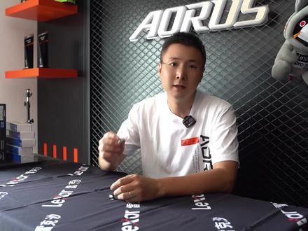 键盘线性轴和段落轴有什么区别?今天拆给你们看一下!#键盘 #知识