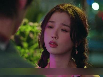 女主当着亲爹的面撩男主 #虞书欣 #何与 #搞笑 #偶像剧