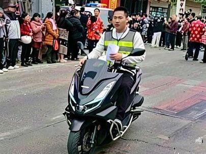 葵潭闹热全程,视频太长2倍加速#场面壮观