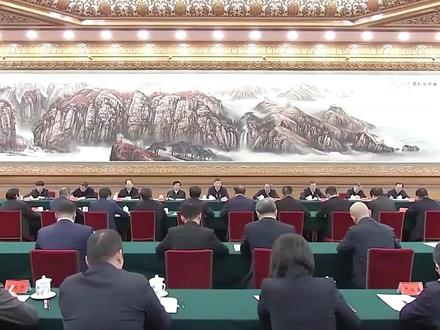 又一家A股千亿龙头冲击港股 曾坐王传福、雷军中间,这个男人的千亿芯片公司要去港股上市。#虞仁荣 #雷军 #王传福 #芯片 #韦尔股份