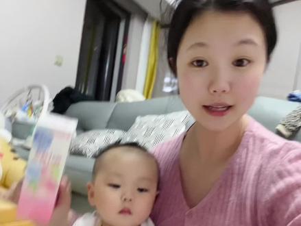 我儿子被我美颜开的头都歪了 ,但是这不重要!#贝亲桃子水 抓紧上车,错过拍大腿#贝亲#母婴好物
