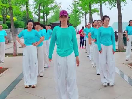 目瑙纵歌 镜面完整版 大型活动及团建圈圈舞 周末和一群超合拍的朋友聚在一起,玩这个真的超有氛围感~#目瑙纵歌