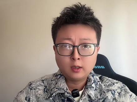 黄金昨日暴跌深蹲,今天有没有反转可能?伦敦金积存金不同逻辑不同操作!#黄金#金价#积存金#投资#理财