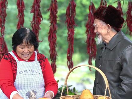 从凉面相聚,到秋梨膏分别。春夏秋冬,只愿与你同粥!