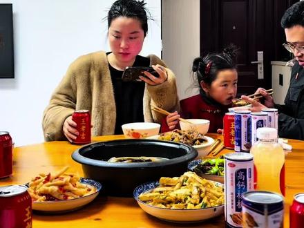 视频里的配音是怎么制作的呢?十秒钟教会你!#配音 #教程 #记录真实生活 #短视频创业 #自媒体 @DOU+上热门 @创作者扶持计划 @真实生活分享计划