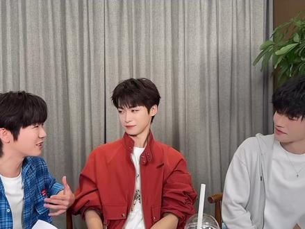 来看一看梓渝教的梓渝摇吧#剪辑精彩片段 #梓渝