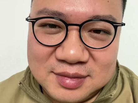 #场子姐#场子哥#潘莲花
场子哥真是个深情义重的好男人,自己深陷泥潭无法自拔都要保护好自己心爱的女人。