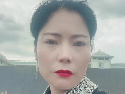 今天累了一天帮女儿搬家,从苏州大学搬到新加坡国立大学苏州研究院。