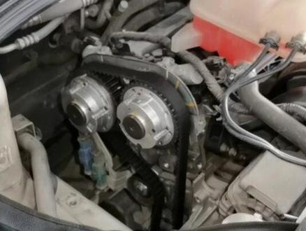 福特新福克斯故障灯亮维修案例,故障码报P0017,这个让很多修理工换完正时后头疼的故障码。 @DOU+小助手