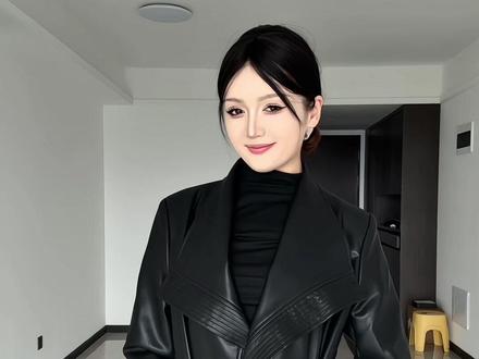 爱穿黑色大衣的姐妹们看#皮衣外套搭配 #皮衣搭配