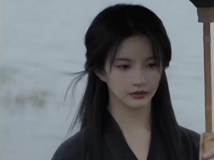 披肩发这样扎太好看了,今日分享4种扎法,年后上班出门这样扎精致又减龄#编发教程 #盘发教程 #发型教程#美出高级感#新年发型