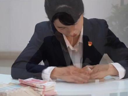 因为之前老师发的一个花式手法火了,有小伙伴质疑旧钱能不能点,那我就随便选几种示范,其实新旧都没问题的哈~~