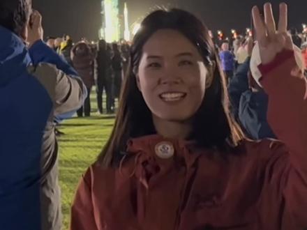 一枚枚奖牌、一个个台阶、一步步跨越、一声声欢呼,这背后是一代代人的接续奋斗,是中国精神的生动演绎。和温暖讲述人@杨紫一起回顾2024我们的故事!#温暖中国 #谢谢你2024