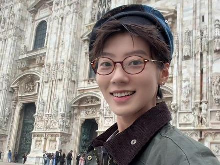 当我让AI帮我搭配去时装周的穿搭… #过年在家当秀场主理人#hello时尚季#我的年味穿搭