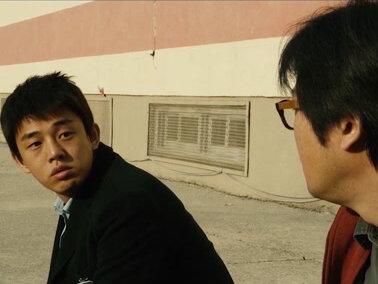 出生就未见过母亲的菀得,险些误入歧途,还好他有了这位邻居@DOU+小助手 #少年菀得 #刘亚仁 #励志电影