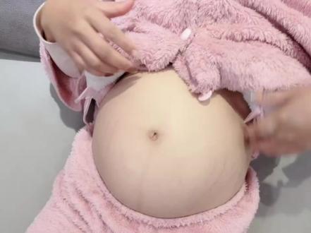这肚子怎么就是一动不动呢#大肚子 #夫妻日常 #产后减肥 #反差