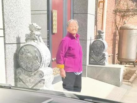 成年人的节日 祝大家新年快乐!过完年我们又得各自奔赴自己的战场!#原创视频