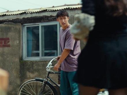 黄景瑜在新剧中举报煤气罐老板《岁月有情时》